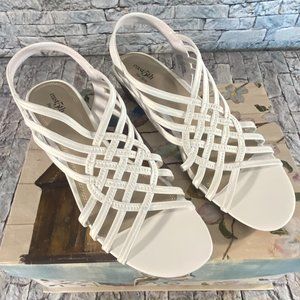 Easy Street Women's White Sandals